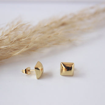 Aretes